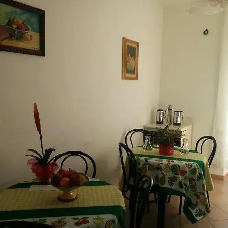 B & B Tancredi Cagnano Varano Esterno foto